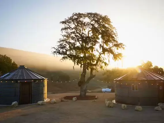 Guided hunts lodging in California